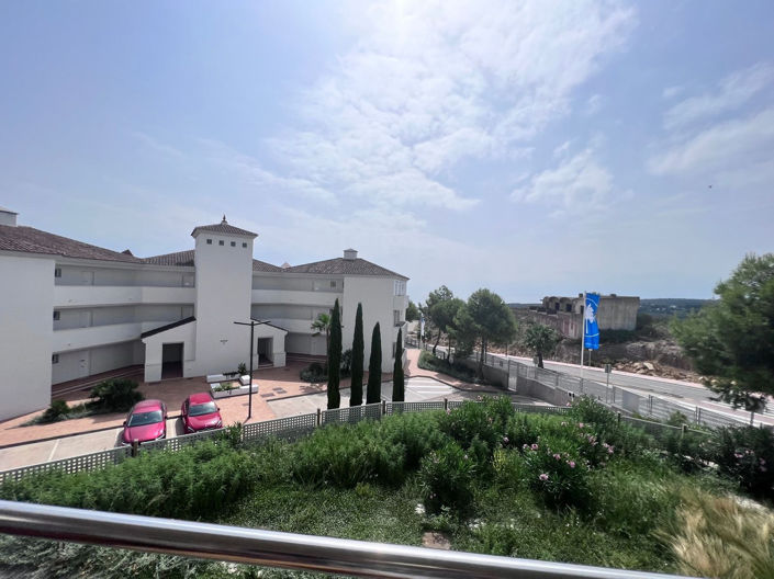 Image No.17-2 Bed Apartment for sale