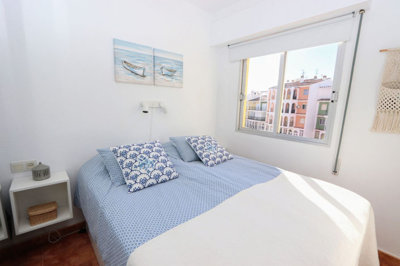 13-5fd73dea700db77384c091ca9818b1a9