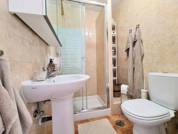 15-11d12f2f454f2f5e9b981fdd8b901d51