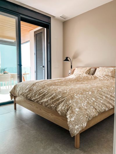 Image No.12-2 Bed Apartment for sale