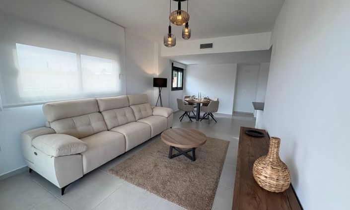 Image No.11-3 Bed Apartment for sale