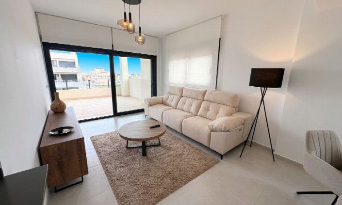 Image No.14-3 Bed Property for sale