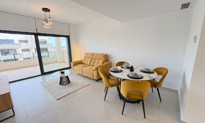Image No.9-2 Bed Property for sale
