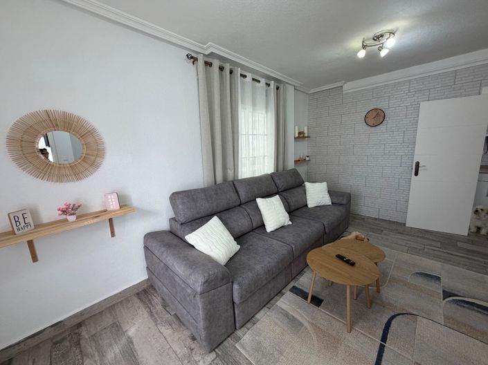 Image No.14-3 Bed Townhouse for sale