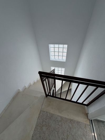 Image No.24-3 Bed Townhouse for sale