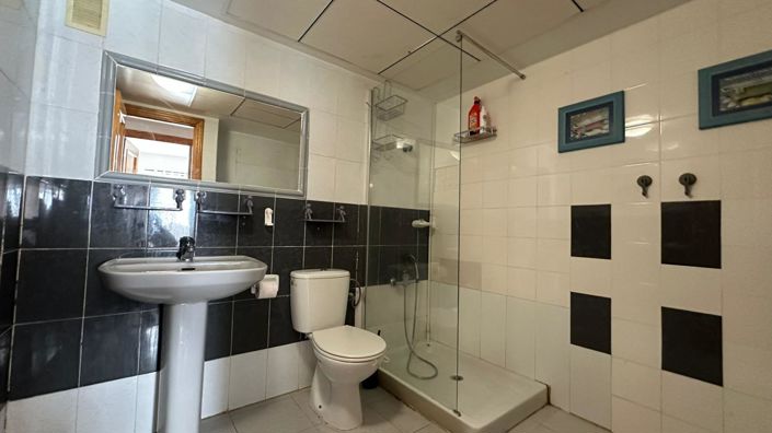 Image No.26-3 Bed Apartment for sale