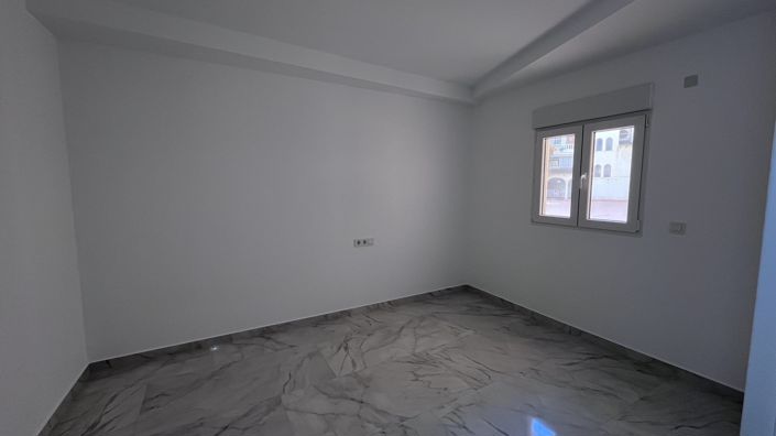 Image No.8-2 Bed Bungalow for sale