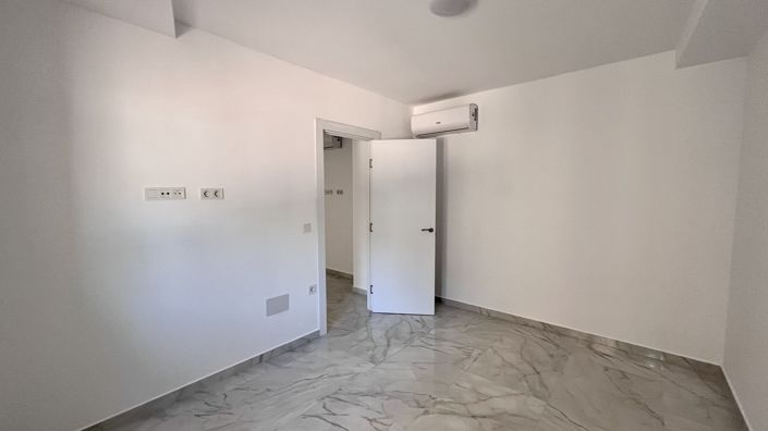 Image No.9-2 Bed Bungalow for sale