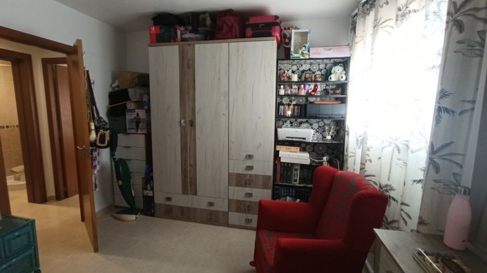 Image No.19-2 Bed Apartment for sale