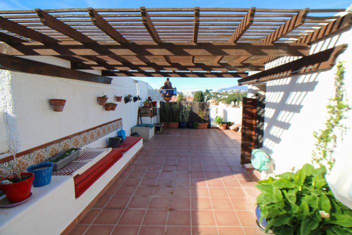 Image No.24-2 Bed Townhouse for sale