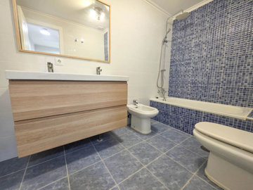 7-aa4cc561180b369757c0bb4af9886cd3