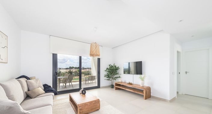 Image No.6-2 Bed Apartment for sale