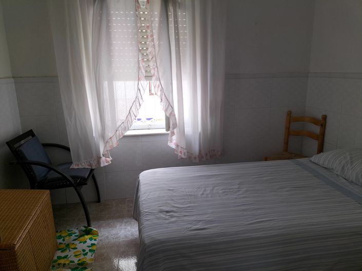 Image No.23-5 Bed Townhouse for sale