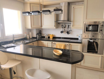 10-bb915d1cb19341576dcdc994b81ab9c5