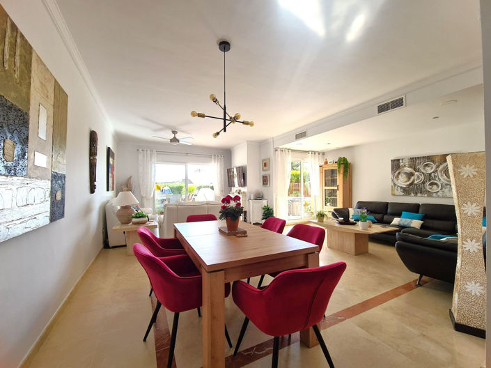 Image No.3-Appartement de 3 chambres à vendre à San Roque