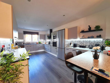 4-c23c0f86247804fa50226aecd8b0b2c8