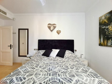 7-aa4cc561180b369757c0bb4af9886cd3