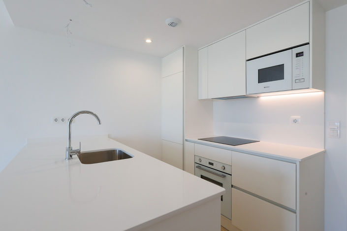 Image No.12-2 Bed Apartment for sale