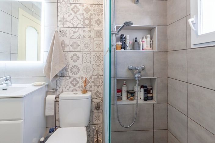 Image No.39-4 Bed Property for sale