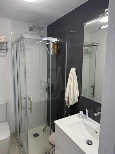 Image No.30-2 Bed Apartment for sale