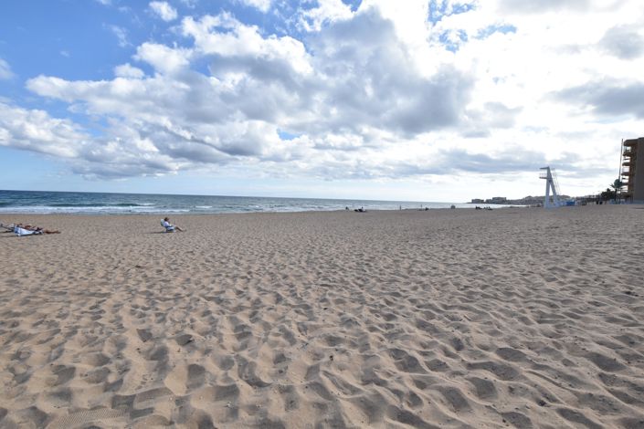 Image No.20-3 Bed Townhouse for sale