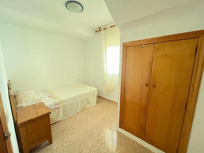 Image No.14-5 Bed Townhouse for sale