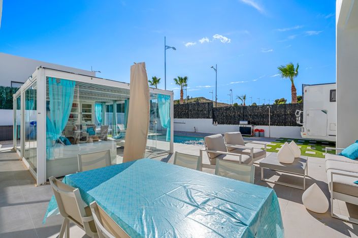 Image No.27-3 Bed Villa for sale