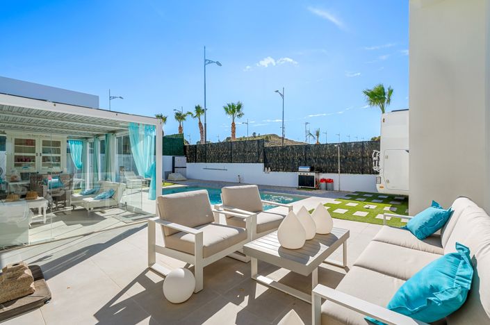 Image No.28-3 Bed Villa for sale