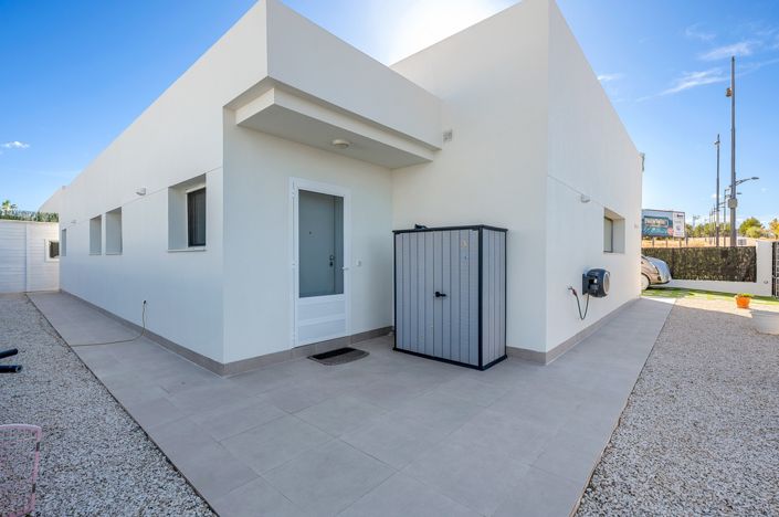 Image No.29-3 Bed Villa for sale