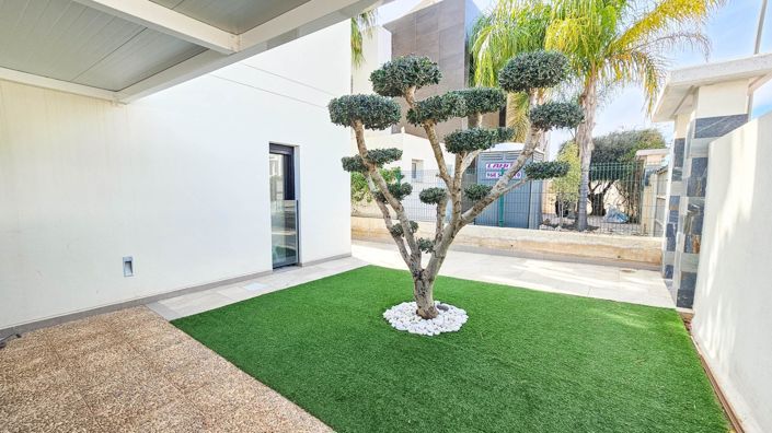 Image No.47-3 Bed Villa for sale