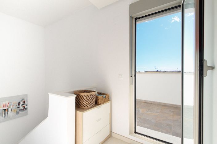 Image No.28-Quad de 2 chambres à vendre à Torrevieja