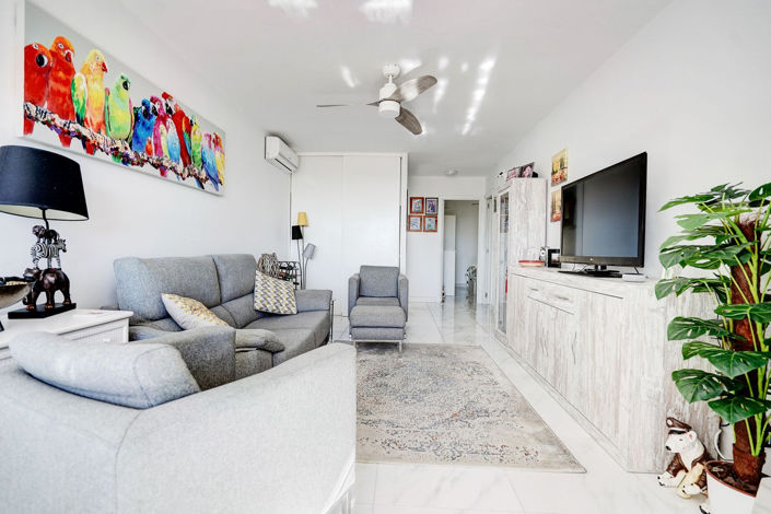 Image No.2-2 Bed Villa for sale