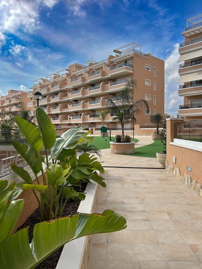 Image No.13-3 Bed House for sale