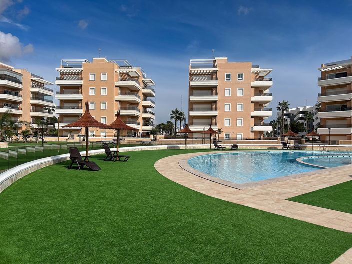 Image No.20-3 Bed Apartment for sale