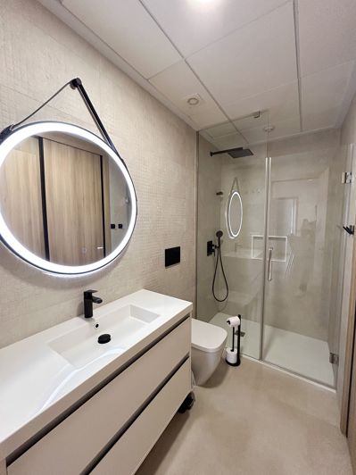 Image No.8-3 Bed Apartment for sale