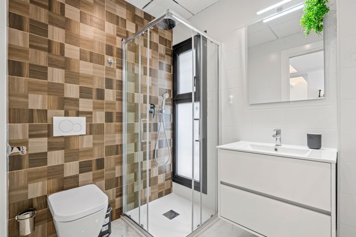 Image No.17-2 Bed Apartment for sale