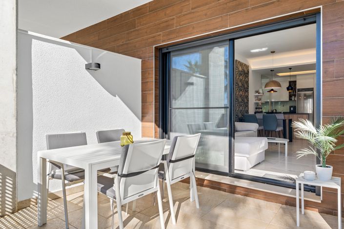 Image No.20-2 Bed Apartment for sale