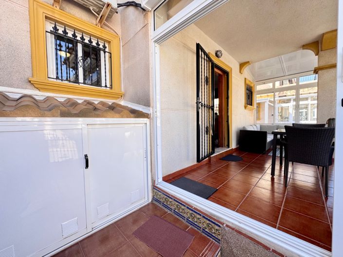 Image No.3-2 Bed Townhouse for sale