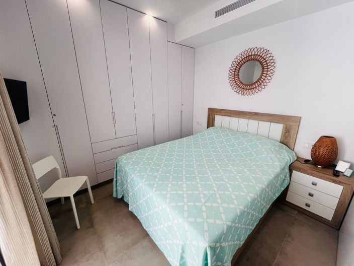 Image No.15-3 Bed Apartment for sale