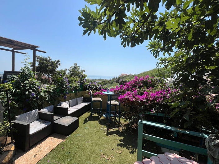 Image No.4-4 Bed Townhouse for sale