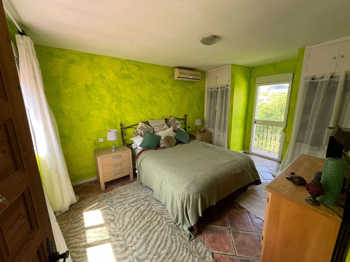 Image No.8-4 Bed Townhouse for sale