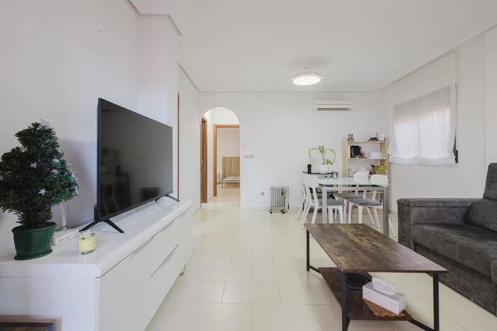 Image No.4-2 Bed Villa for sale