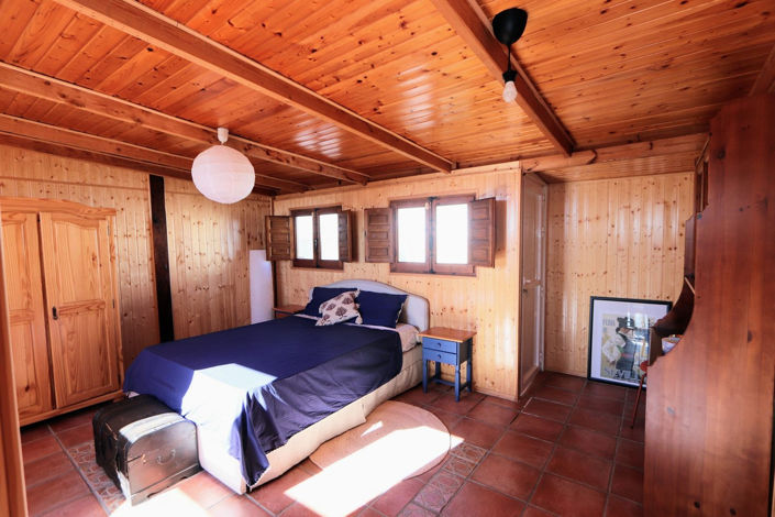 Image No.17-2 Bed Apartment for sale