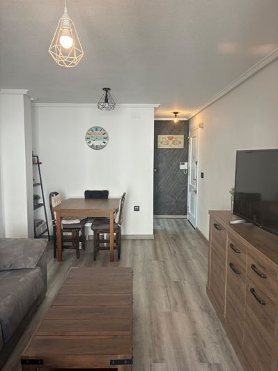 Image No.2-2 Bed House for sale