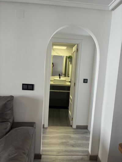 Image No.23-2 Bed Apartment for sale