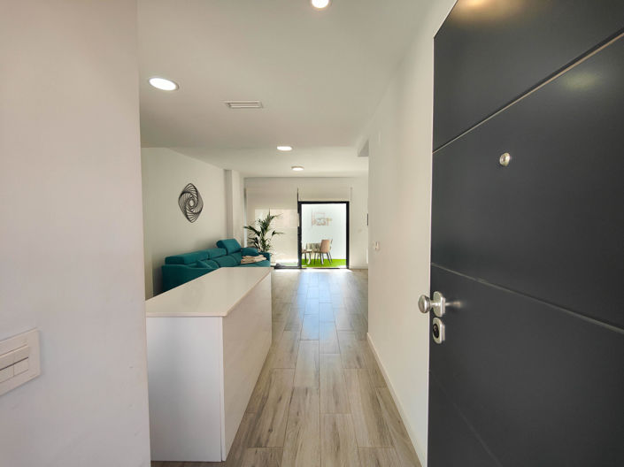 Image No.7-3 Bed Apartment for sale