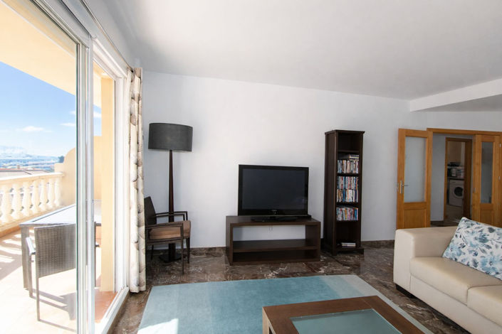 Image No.11-2 Bed Apartment for sale