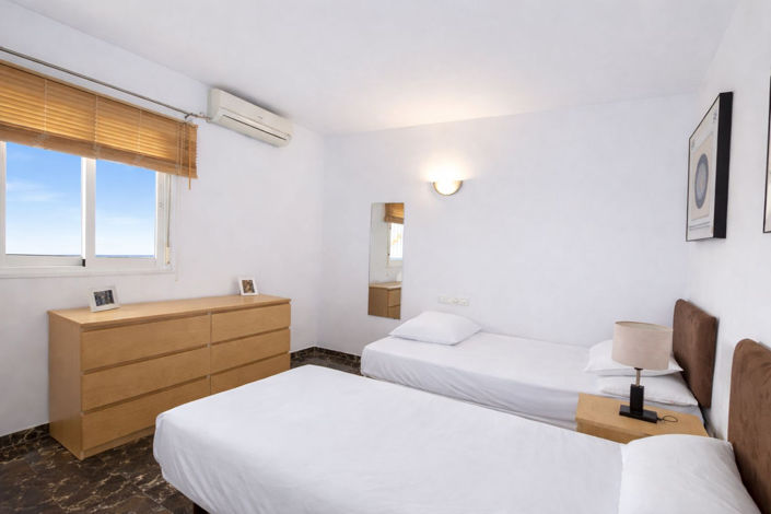 Image No.19-2 Bed Apartment for sale