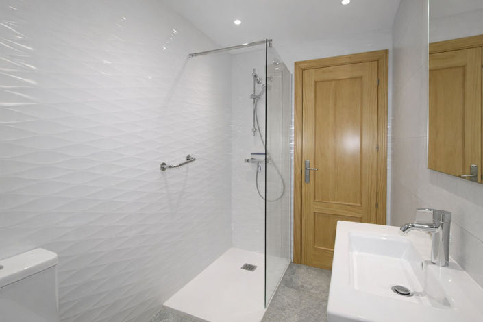 Image No.21-2 Bed Apartment for sale