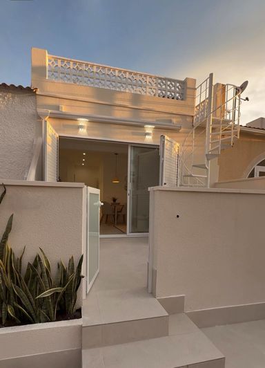 Image No.15-2 Bed Villa for sale